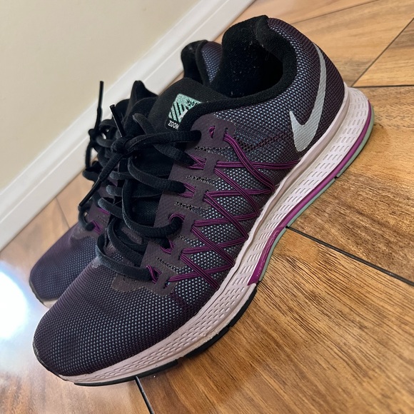 Nike Shoes - Women's Nike running shoes 806577–500 Zoom Pegasus 32 H2O repel, Purple